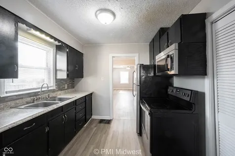 74 N 2nd Avenue Beech Grove IN 46107