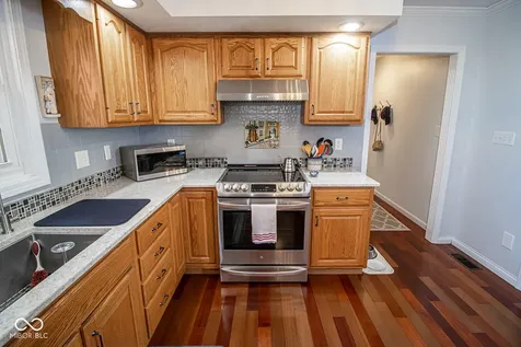 8910 Skippers Way Indianapolis IN 46256