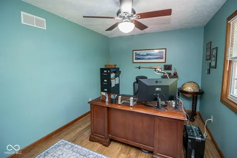 8910 Skippers Way Indianapolis IN 46256
