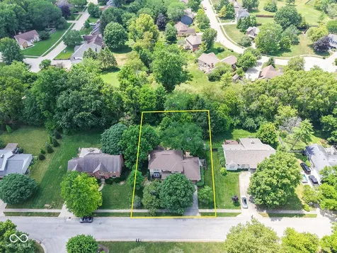 8910 Skippers Way Indianapolis IN 46256