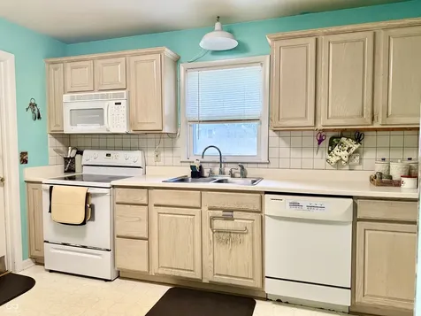 7011 Camden Street Indianapolis IN 46227