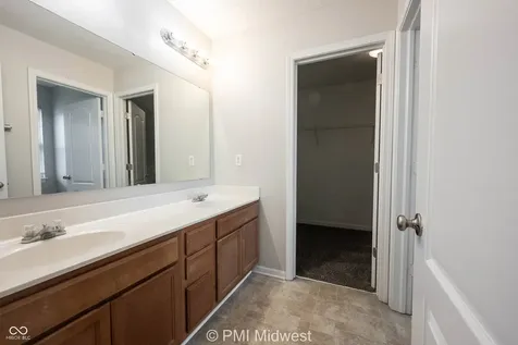 542 Fisher Creek Drive Indianapolis IN 46239