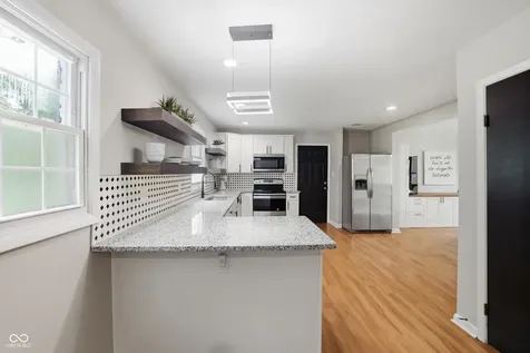 5210 E 46th Street Indianapolis IN 46226