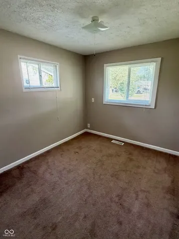 55 Crestview Greenwood IN 46143