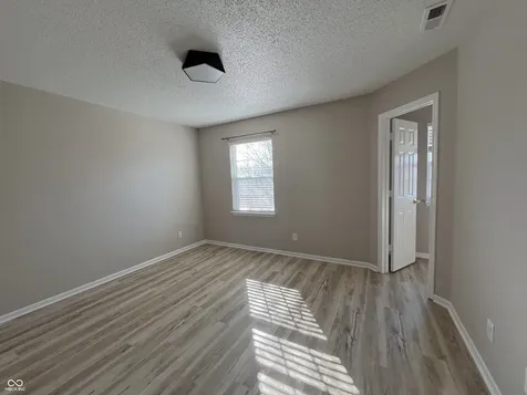 14243 Holly Berry Circle Fishers IN 46038