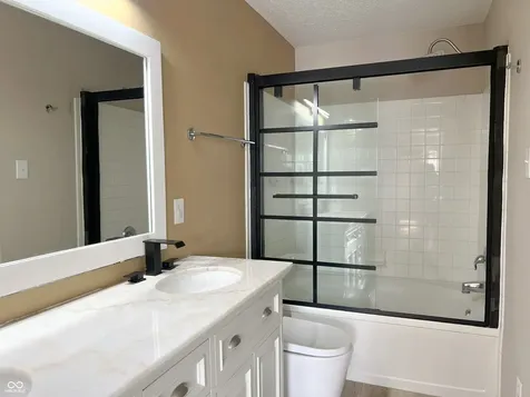 14243 Holly Berry Circle Fishers IN 46038