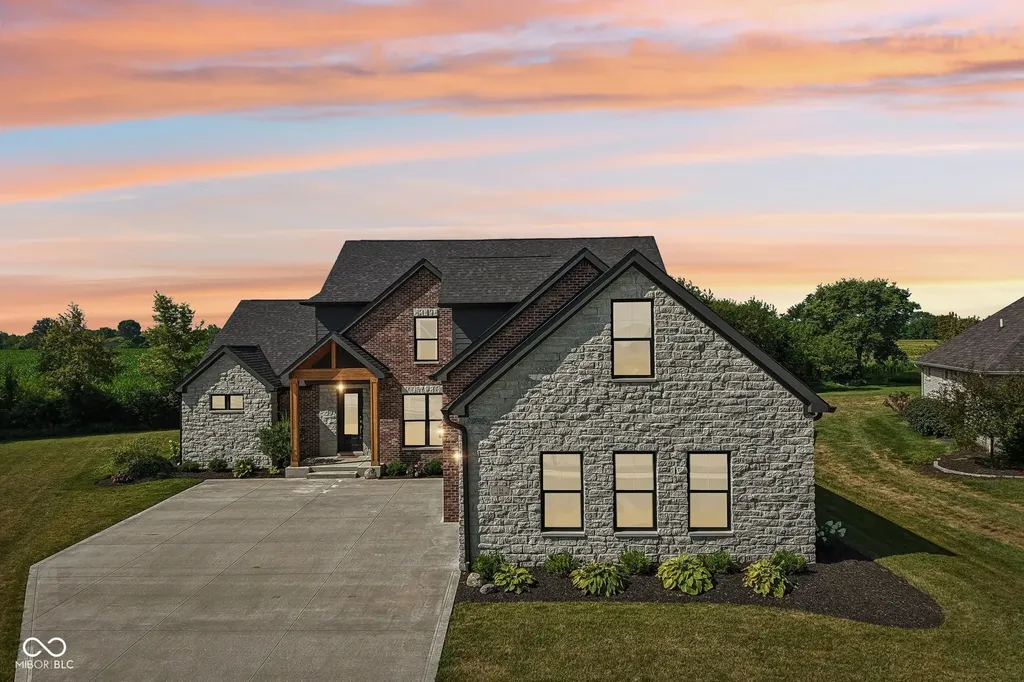 134 Lakeside Drive Pittsboro IN 46167