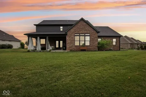 134 Lakeside Drive Pittsboro IN 46167