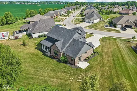 134 Lakeside Drive Pittsboro IN 46167