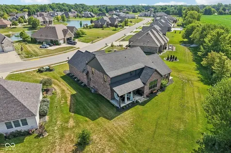 134 Lakeside Drive Pittsboro IN 46167