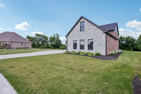 134 Lakeside Drive Pittsboro IN 46167
