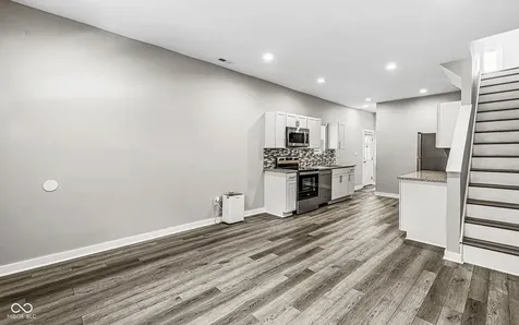 3239-3241 Boulevard Place Indianapolis IN 46208