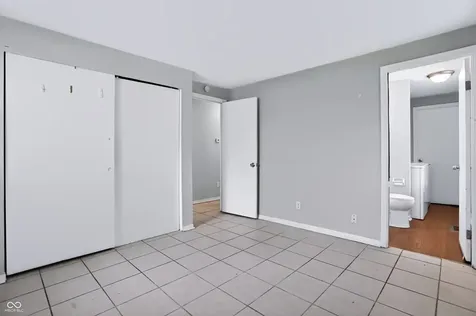 10245 Chris Drive Indianapolis IN 46229