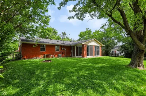 10245 Chris Drive Indianapolis IN 46229