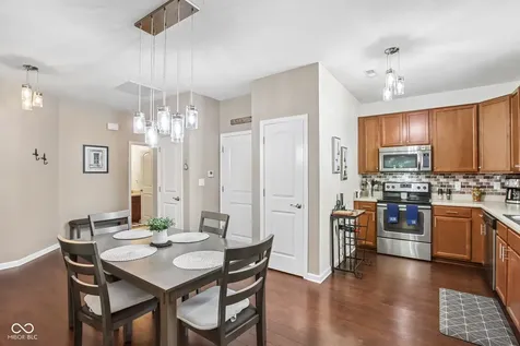 425 Dylan Drive Avon IN 46123
