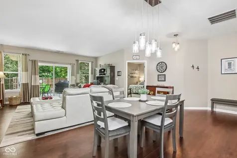 425 Dylan Drive Avon IN 46123