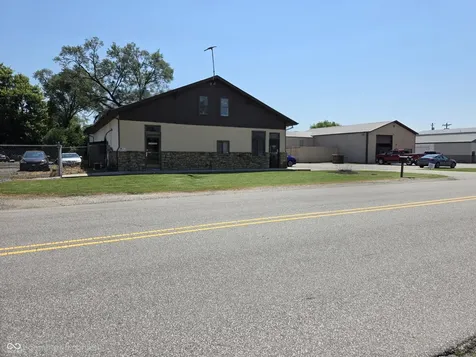 351 S Mapleton Street Columbus IN 47201