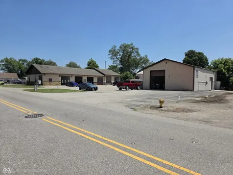 351 S Mapleton Street Columbus IN 47201
