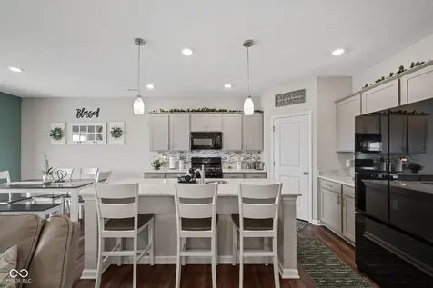 952 Borealis Drive Franklin IN 46131