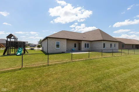 3522 Castlerock Court Seymour IN 47274