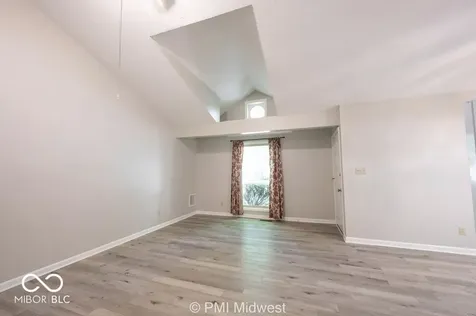 120 E King Avenue Franklin IN 46131
