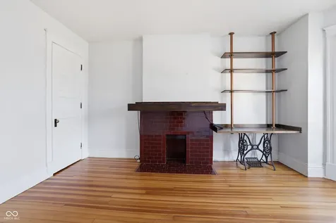 643 Fort Wayne Avenue Indianapolis IN 46204