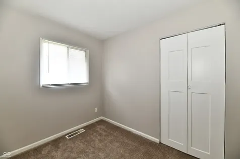 3060 Midvale Drive Indianapolis IN 46222
