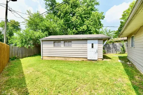 3060 Midvale Drive Indianapolis IN 46222