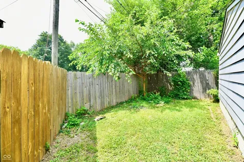 3060 Midvale Drive Indianapolis IN 46222