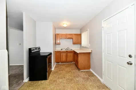 3060 Midvale Drive Indianapolis IN 46222