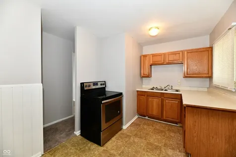 3060 Midvale Drive Indianapolis IN 46222