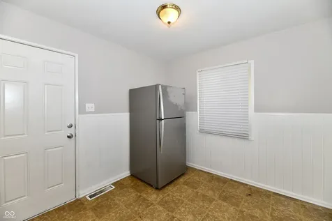 3060 Midvale Drive Indianapolis IN 46222