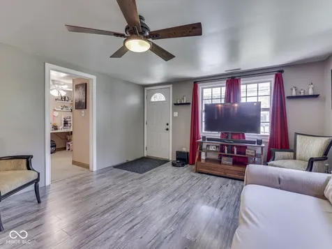 3123 S Roena Street Indianapolis IN 46241
