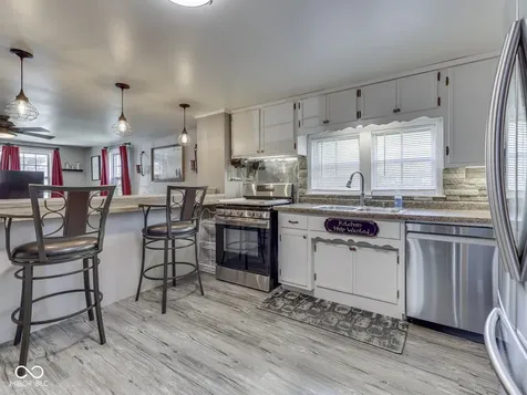 3123 S Roena Street Indianapolis IN 46241