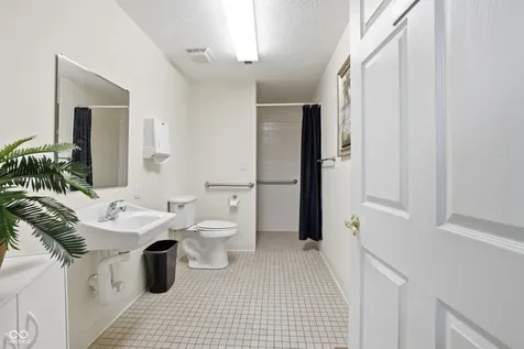 1285 S Jackson Street Greencastle IN 46135