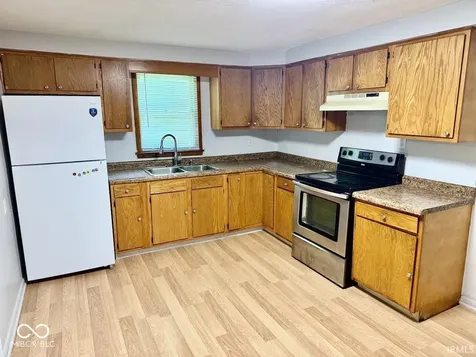 3504 N Reserve Street Muncie IN 47304