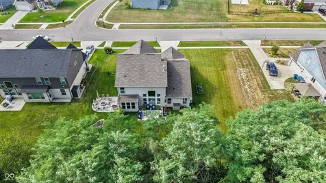 7930 Sunset Ridge Parkway Indianapolis IN 46259