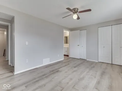 1014 Greenwood Trail E Greenwood IN 46142