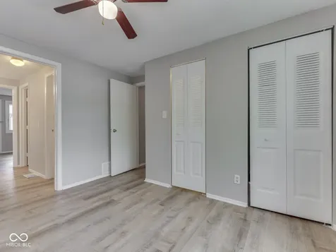 1014 Greenwood Trail E Greenwood IN 46142