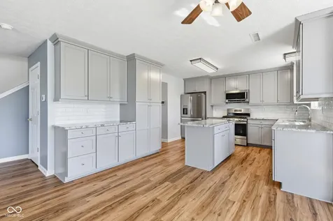 2699 Liatris Drive Plainfield IN 46168