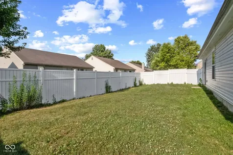 716 Rose Lane Brownsburg IN 46112