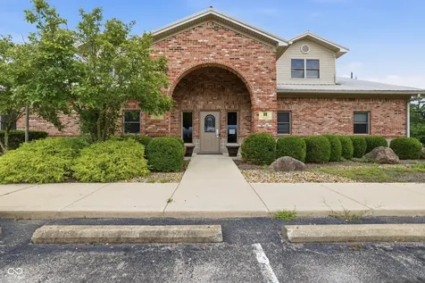 1285 S Jackson Street Greencastle IN 46135
