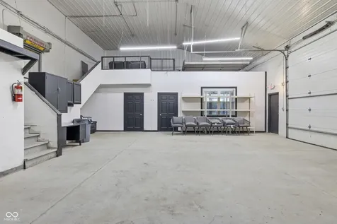 1285 S Jackson Street Greencastle IN 46135