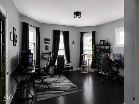 1403 Pearl Street Columbus IN 47201