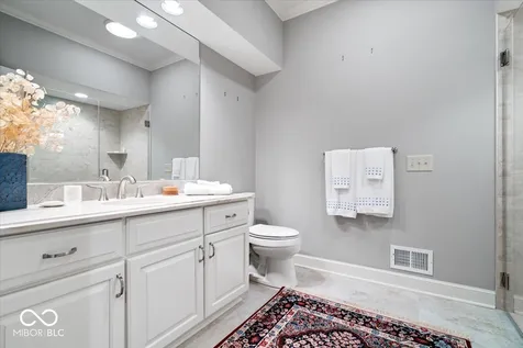 5027 Beaumont Way South Drive Indianapolis IN 46250