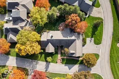 5027 Beaumont Way South Drive Indianapolis IN 46250