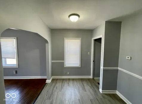 2827 E Brookside Avenue Indianapolis IN 46218