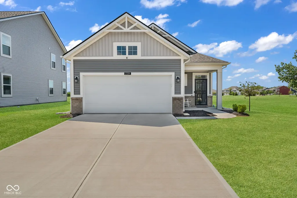 2339 William Garrett Way Shelbyville IN 46176