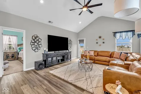 2339 William Garrett Way Shelbyville IN 46176