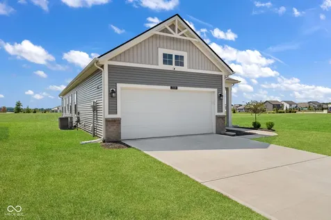 2339 William Garrett Way Shelbyville IN 46176